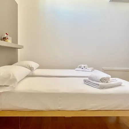 Guest house Searooms - Stanze A Mare 3*